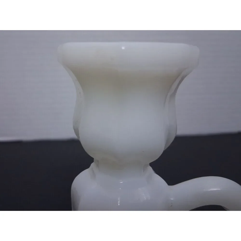 Vintage L.E. Smith Milk Glass Candlestick Holders, Colonial Chamberstick Set